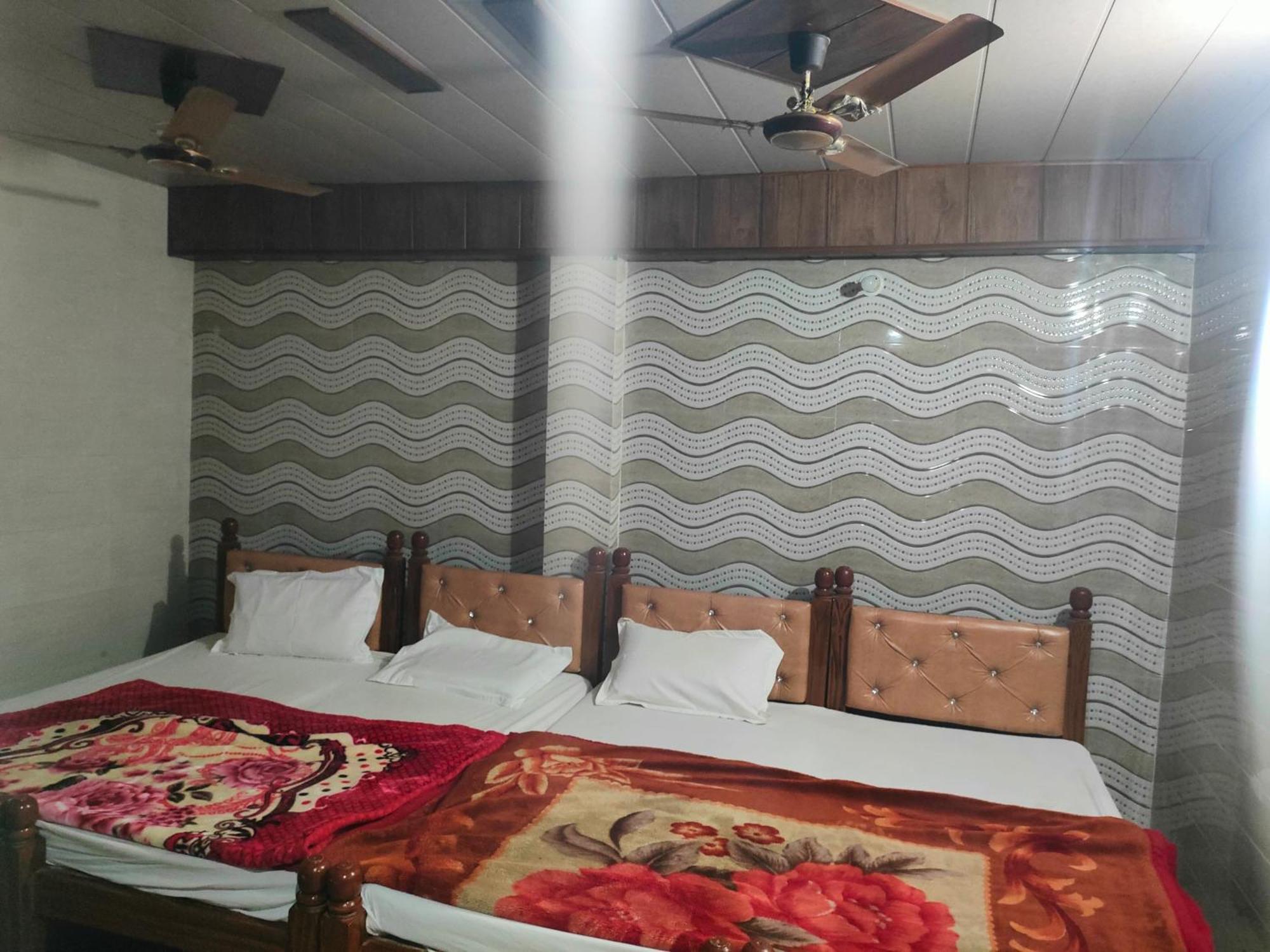 Sgh Guest House Mathura Exterior foto