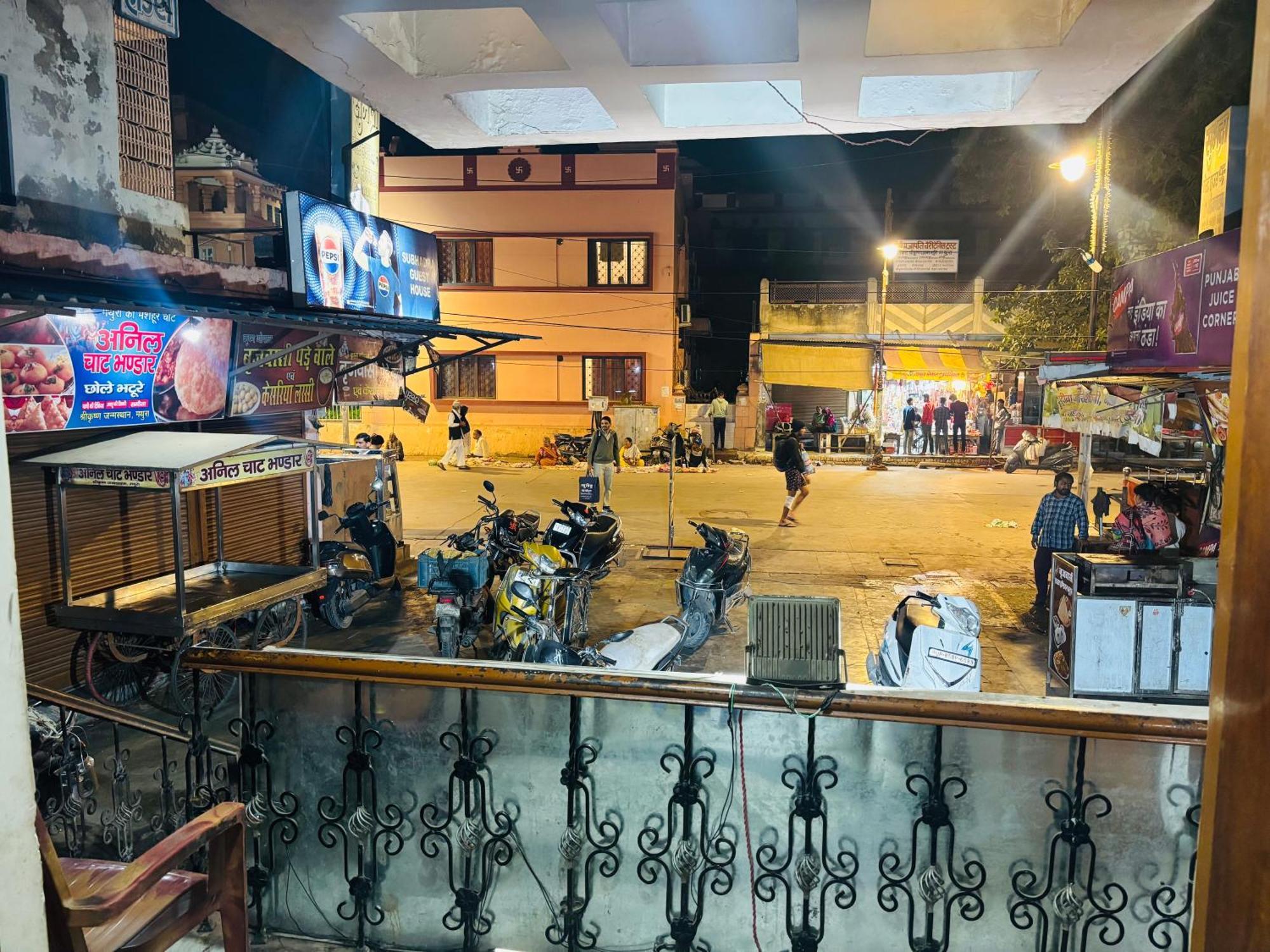 Sgh Guest House Mathura Exterior foto